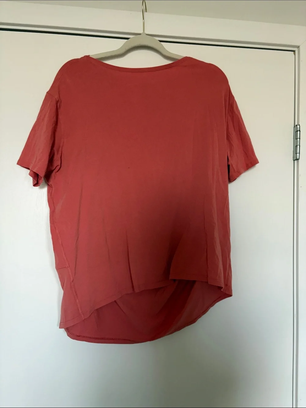 Lululemon Relaxed Short Sleeve Tee in Brick Red
